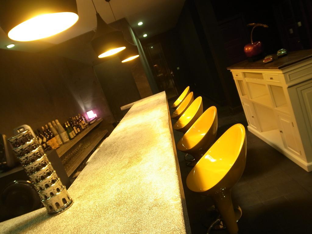 K9 Riverside Hotel 金边 外观 照片