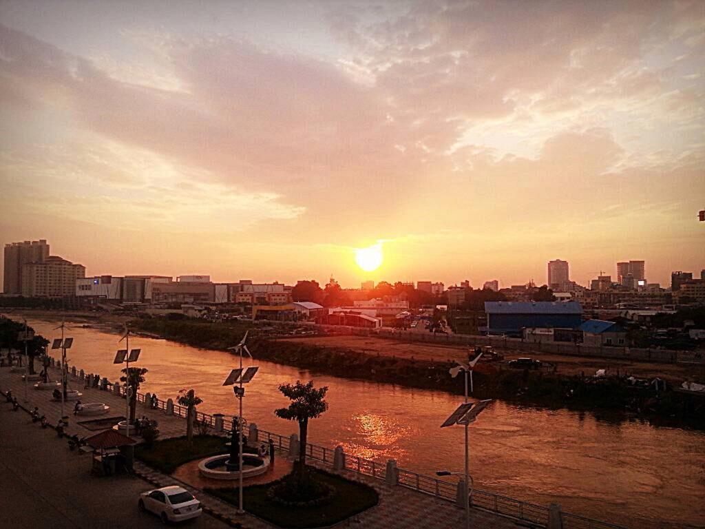 K9 Riverside Hotel 金边 外观 照片